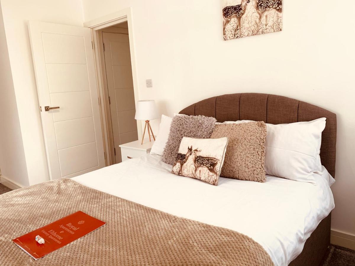 Elthorne Luxury Apartments - Uxbridge Dış mekan fotoğraf