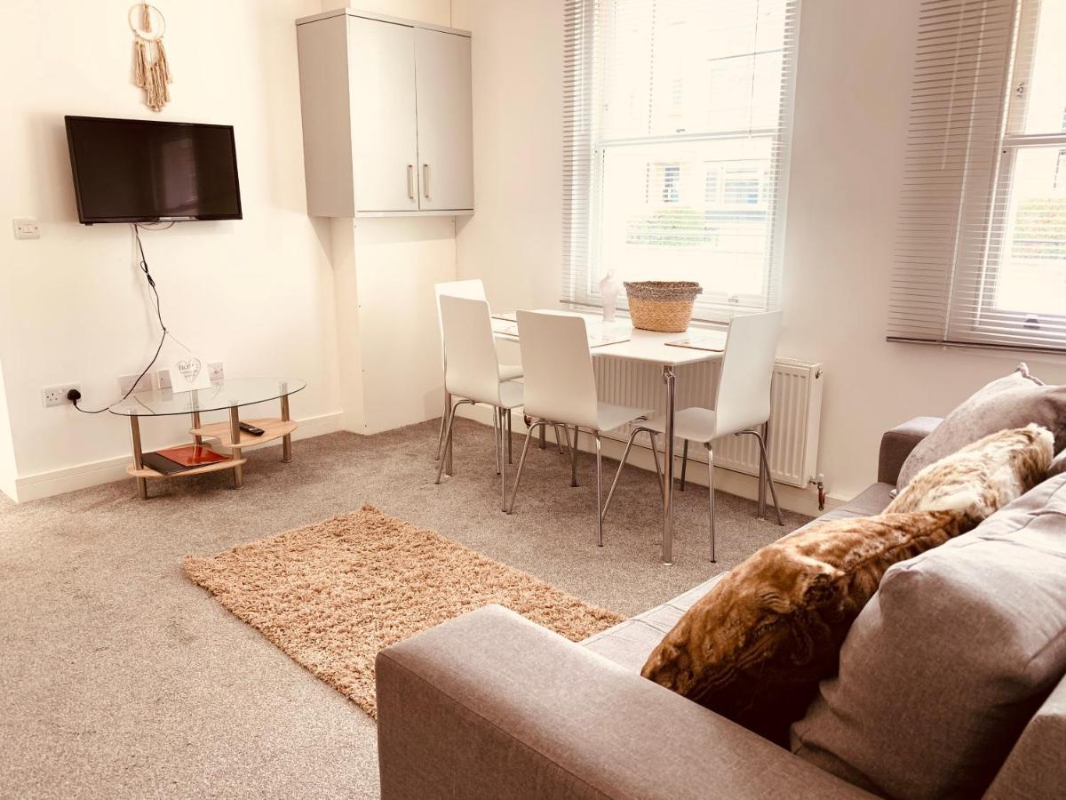 Elthorne Luxury Apartments - Uxbridge Dış mekan fotoğraf