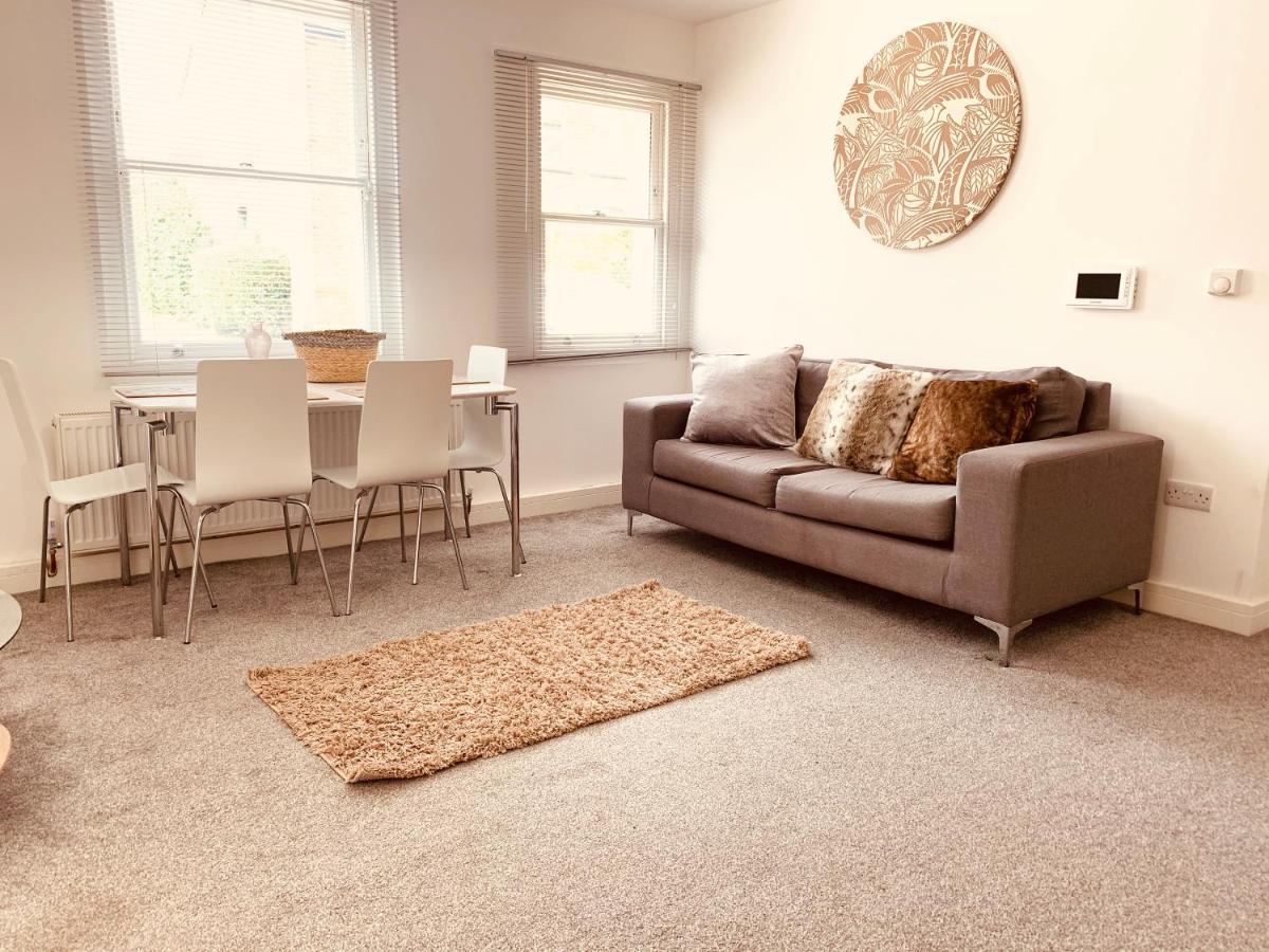 Elthorne Luxury Apartments - Uxbridge Dış mekan fotoğraf