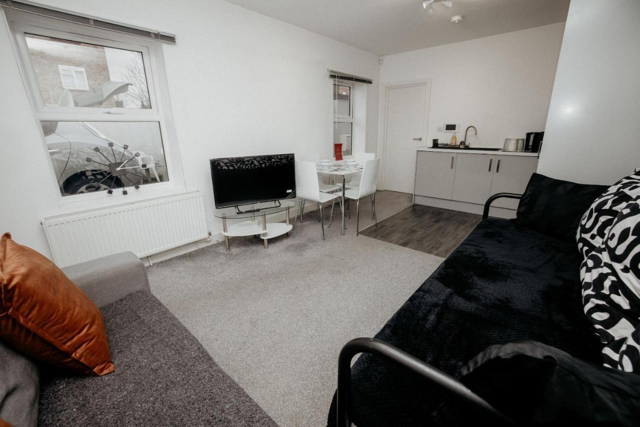 Elthorne Luxury Apartments - Uxbridge Dış mekan fotoğraf