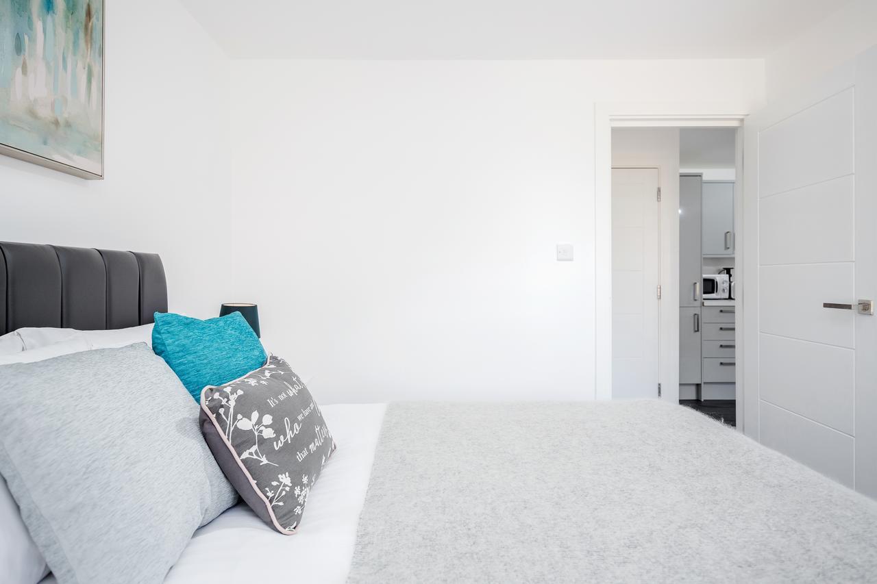 Elthorne Luxury Apartments - Uxbridge Dış mekan fotoğraf