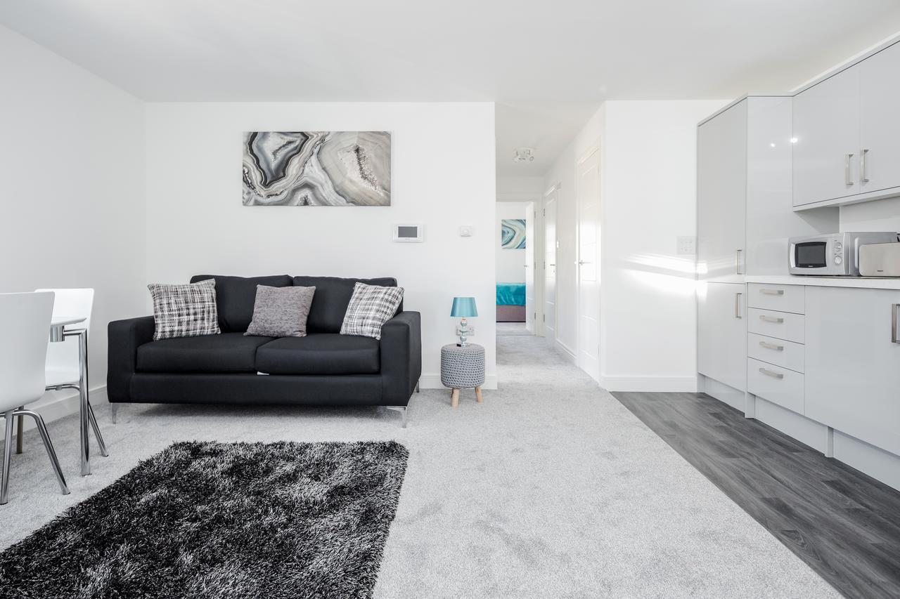 Elthorne Luxury Apartments - Uxbridge Dış mekan fotoğraf